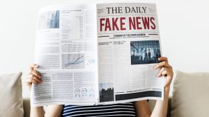 Fake news : que dit la loi ?