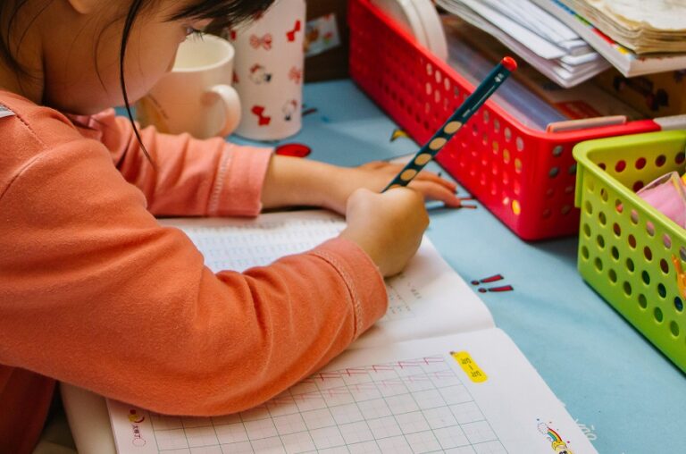 Contribution à l’entretien et à l’éducation de l'enfant
