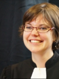 Maître Claire GUILLEMINOT Avocat Douai