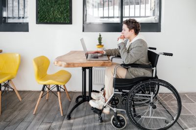 Licencier un salarié handicapé : ce qu’il faut savoir
