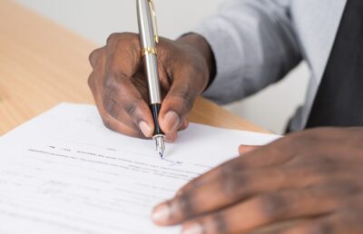 Quels sont les documents nécessaires lors d’une fin de contrat de travail ?