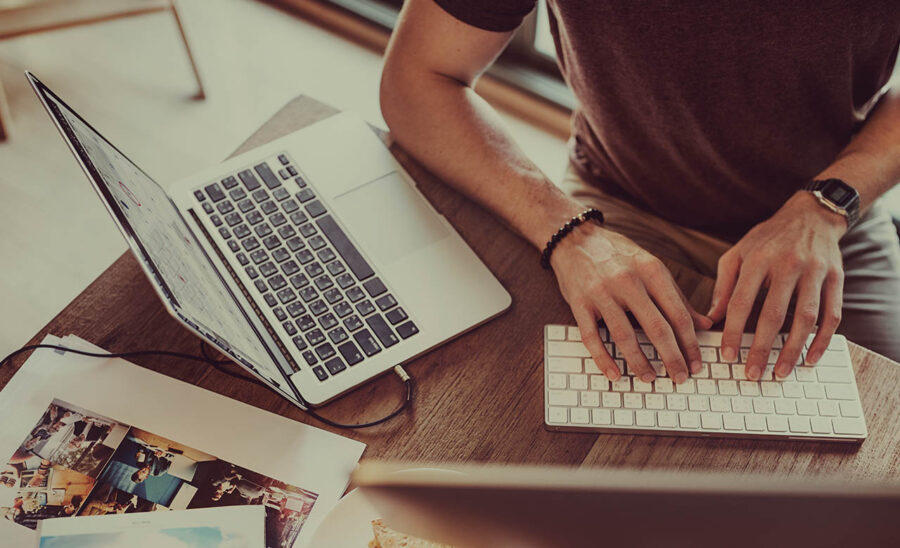 Travailler pendant un abandon de poste