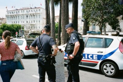 Convocation devant le tribunal de police pour une contravention : que faire ?