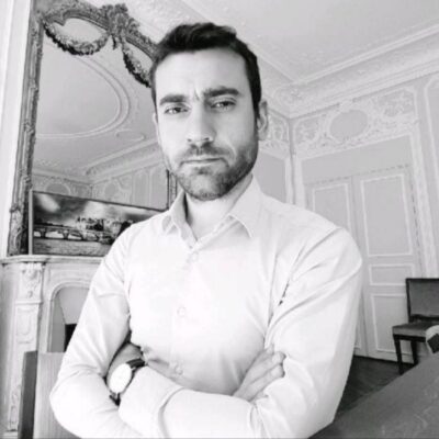 Maître Arnaud SARRAILHE  Paris 