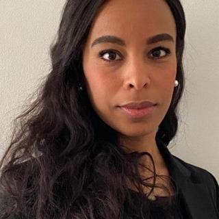 Maître Nadra FREJ Droit pénal Paris 