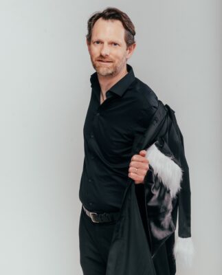 Derrière la robe : comprendre que l’avocat est avant tout un humain comme les autres