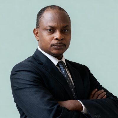 Maître Ernest T. AKUESSON  Paris 