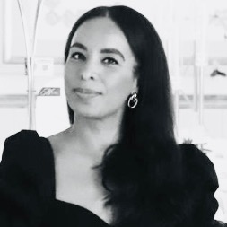 Maître Nadra FREJ  Paris 