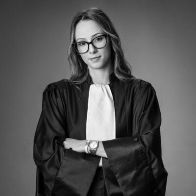 Maître carla NOURI  Puget-sur-Argens 