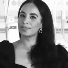 Maître Nadra FREJ  Paris 