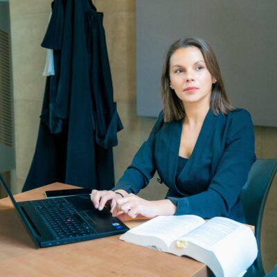 Marcia MOUQUINHO — Avocat Indépendant