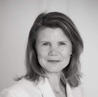 Image professionnelle de l’avocat : comment la posture, la tenue et la communication visuelle renforcent votre crédibilité