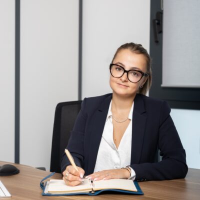 Maître Albane PICUT  Serris 