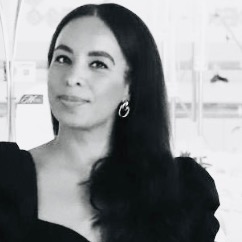 Maître Nadra FREJ  Paris 