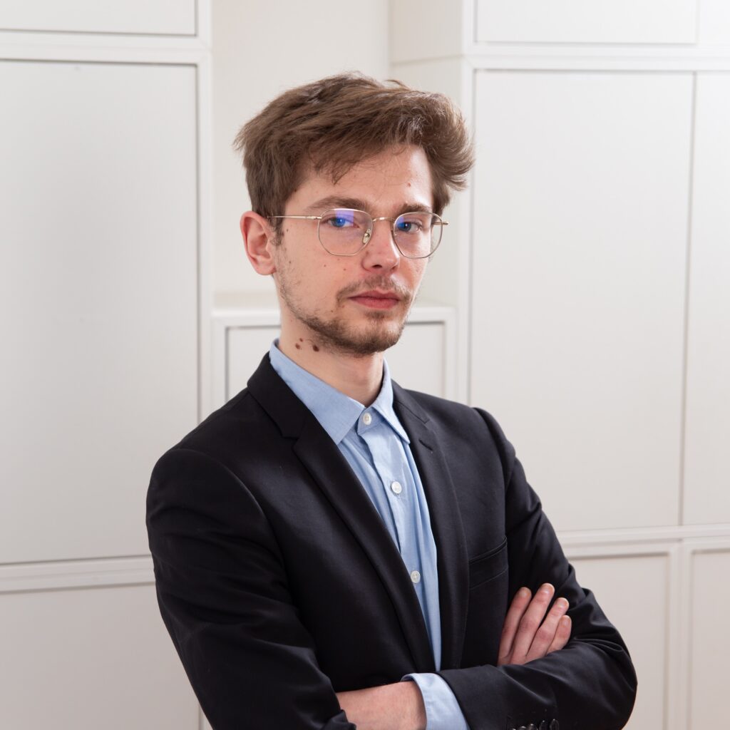 Maitre Maître Tom FAUVEL Avocat Paris